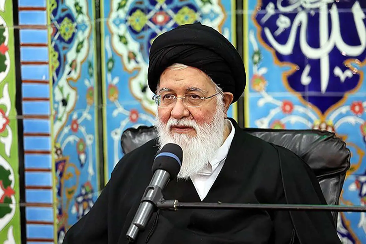 علم‌الهدی: بیشتر مردم در زمان طاغوت نان خوردن نداشتند