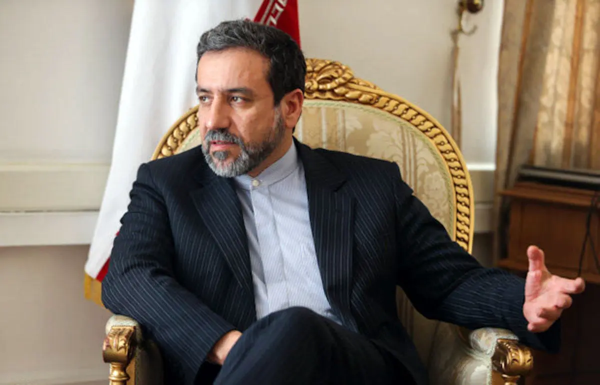 پاسخ عراقچی به اظهارات وزیر خارجه انگلیس درباره «انوشه آشوری»