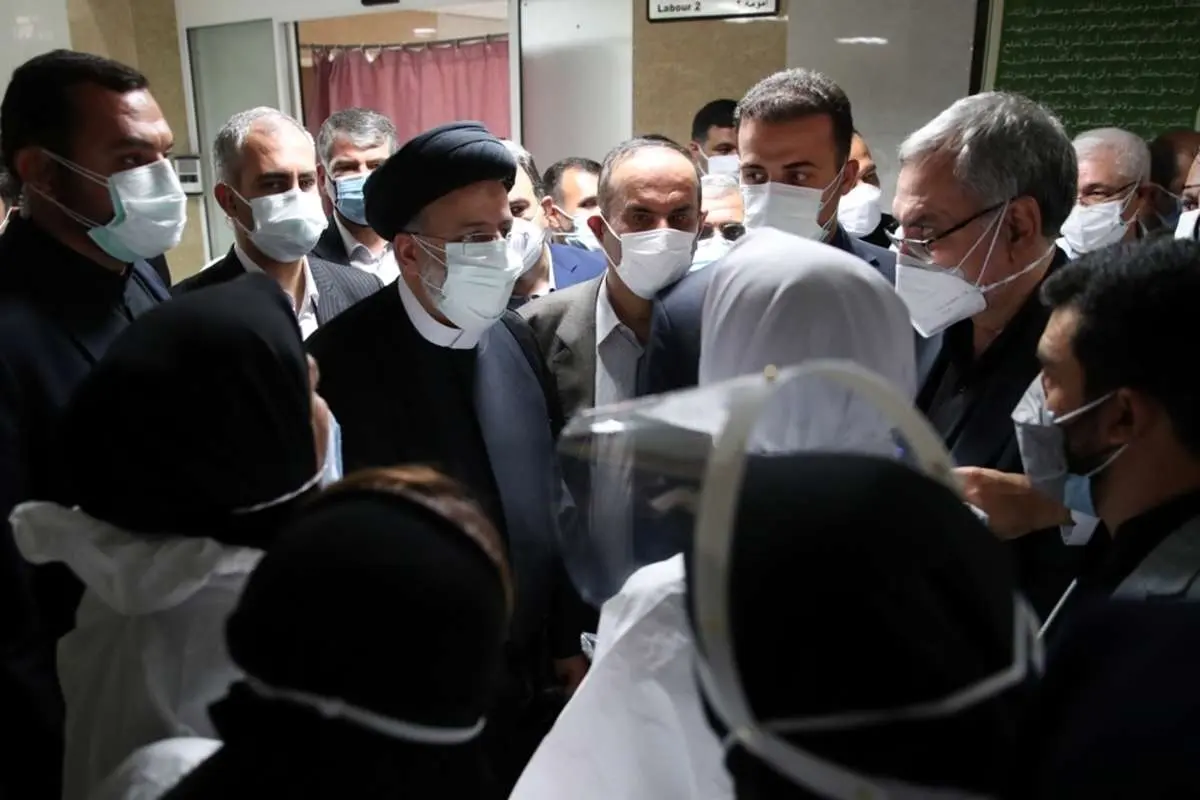 (تصاویر) بازدید رئیسی از بیمارستان کرونایی اهواز
