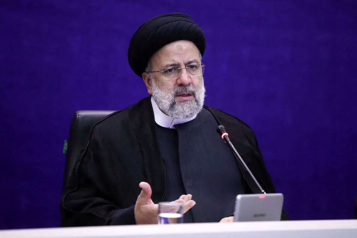 رئیسی: واکسن از کانالهای قابل اعتماد وارد شود
