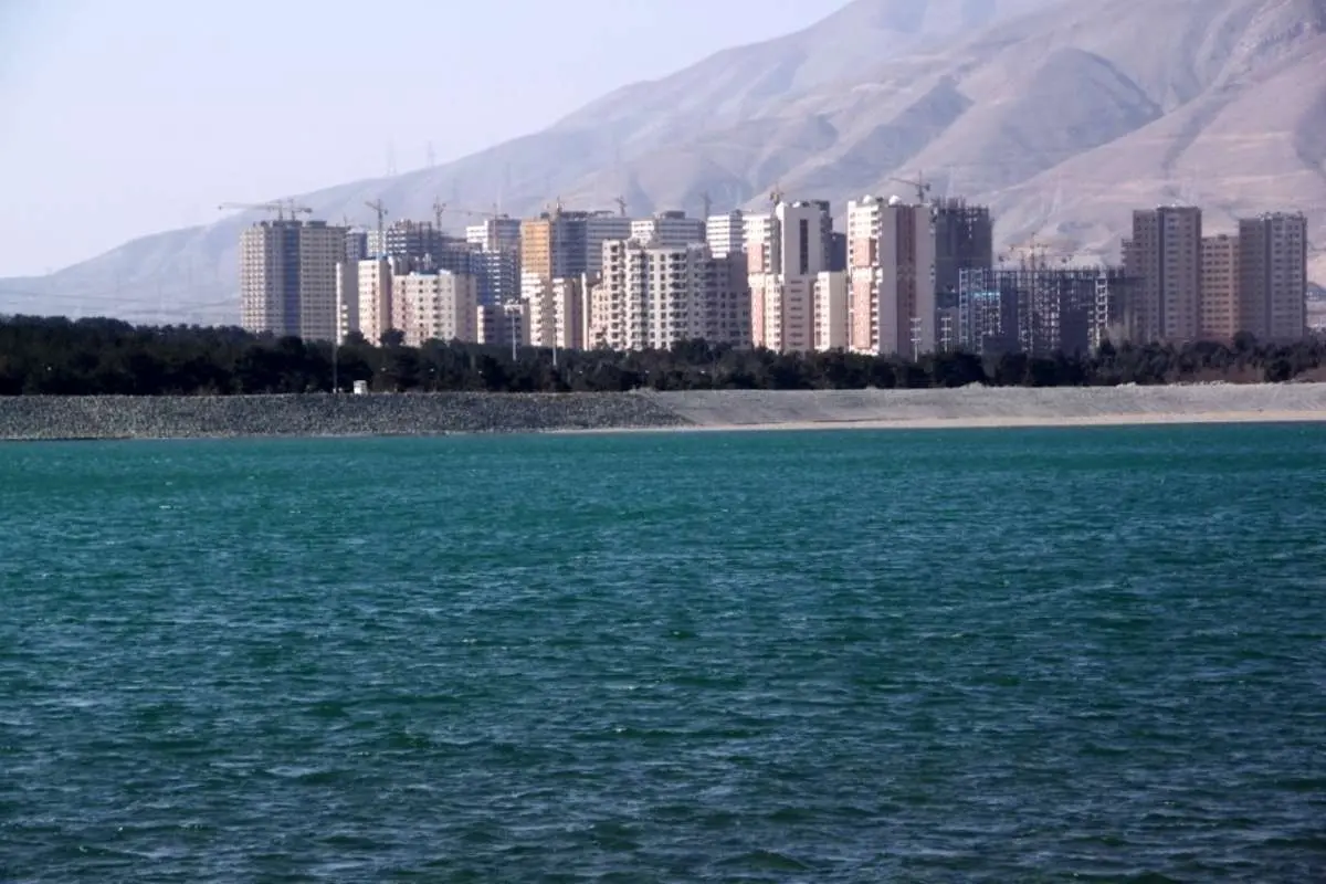 قیمت مسکن در محدوده دریاچه چیتگر