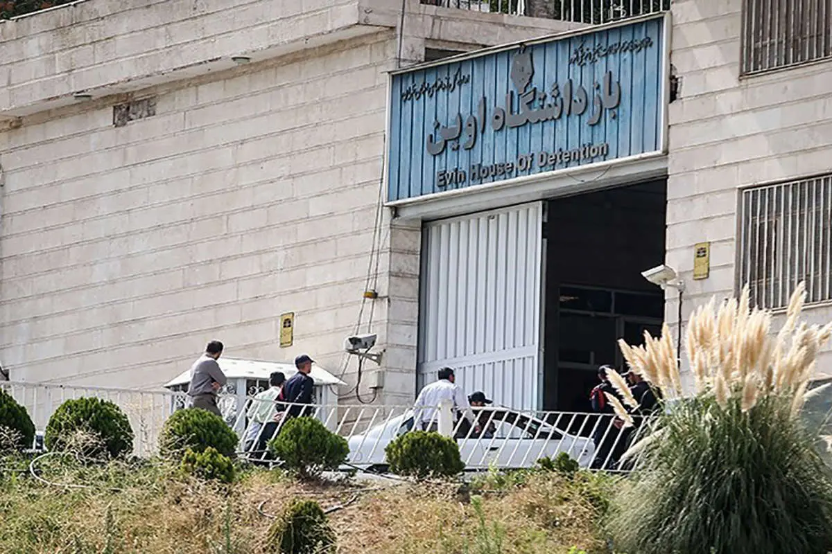 «چرا در زندان اوین نظارتی وجود نداشته است»