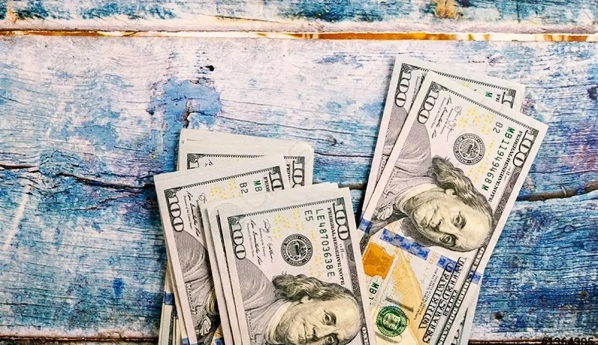 پیش‌بینی قیمت دلار امروز دوشنبه هشتم شهریور ۱۴۰۰