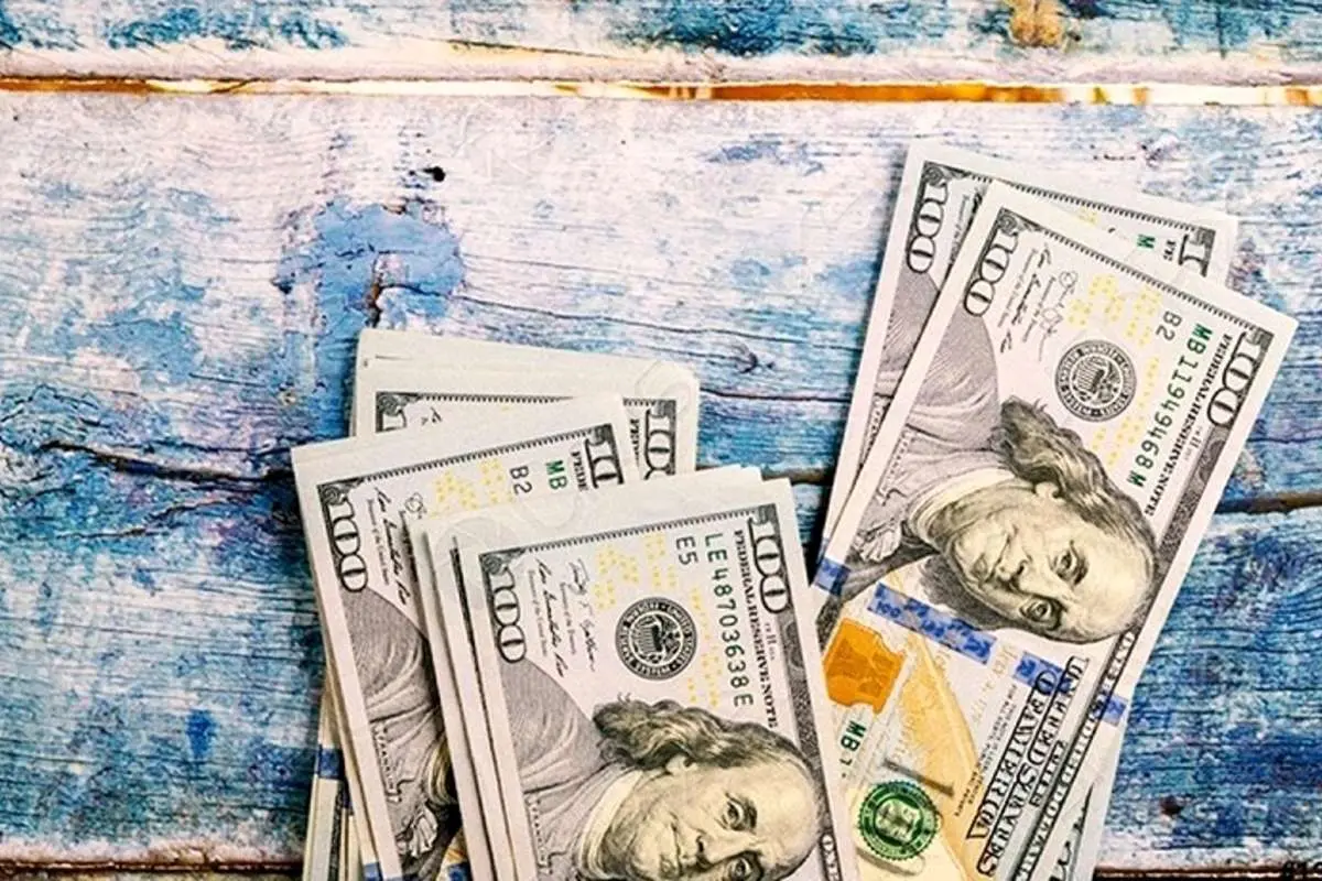 پیشبینی قیمت دلار امروز دوشنبه هشتم شهریور ۱۴۰۰