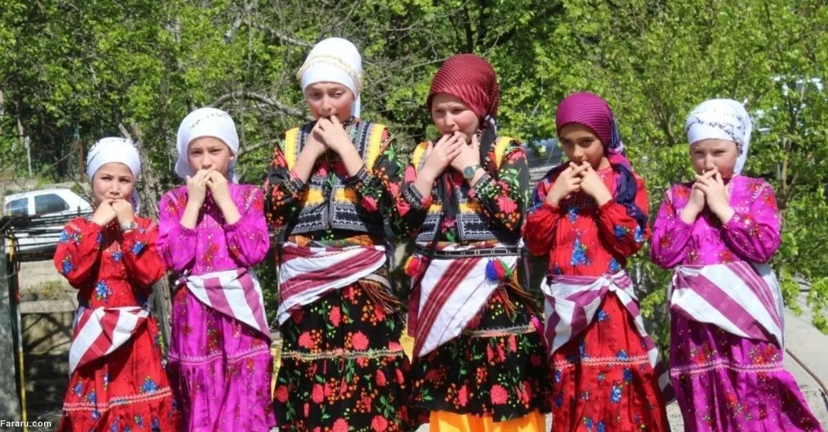 (ویدئو) روستایی عجیب که مردمش با سوت زدن با هم حرف می‌زنند!