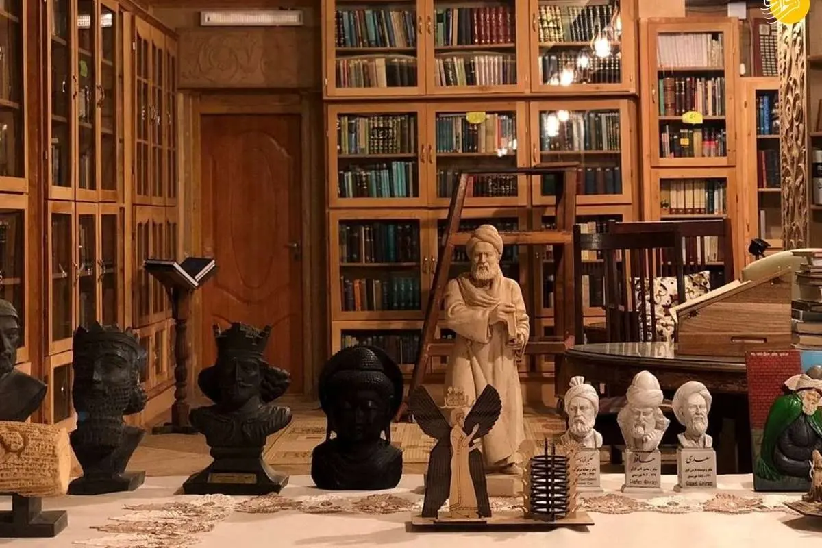(تصاویر) روایت محمدحسین جعفریان از کتابخانه کم نظیر نماینده پارلمان افغانستان