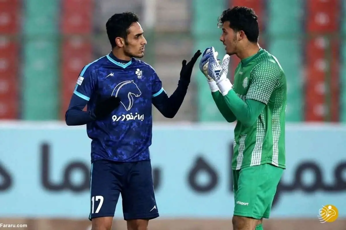 مهاجم پرسپولیس جدا شد