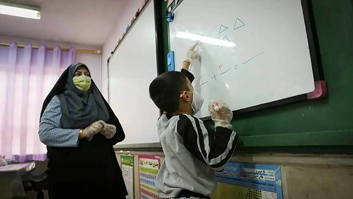 پرداخت «فوق العاده ویژه معلمان» با حقوق شهریور