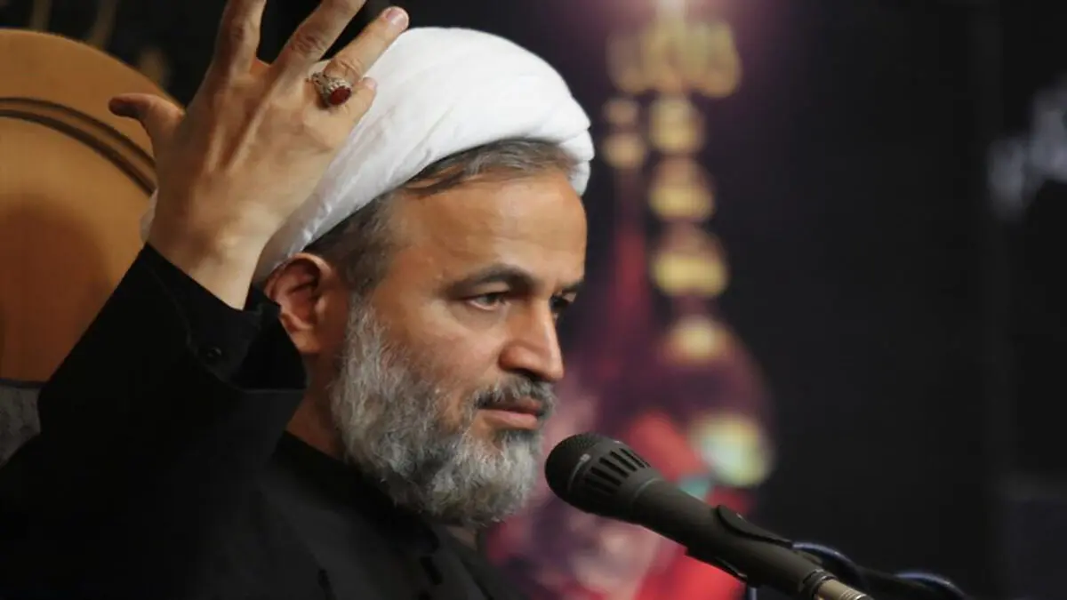 (عکس) پناهیان در مراسم خاکسپاری آیت الله حکیم