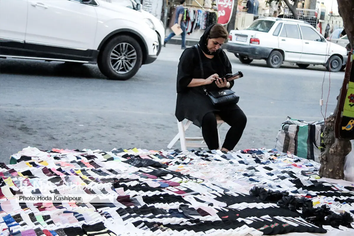 (تصاویر) زنان دستفروش