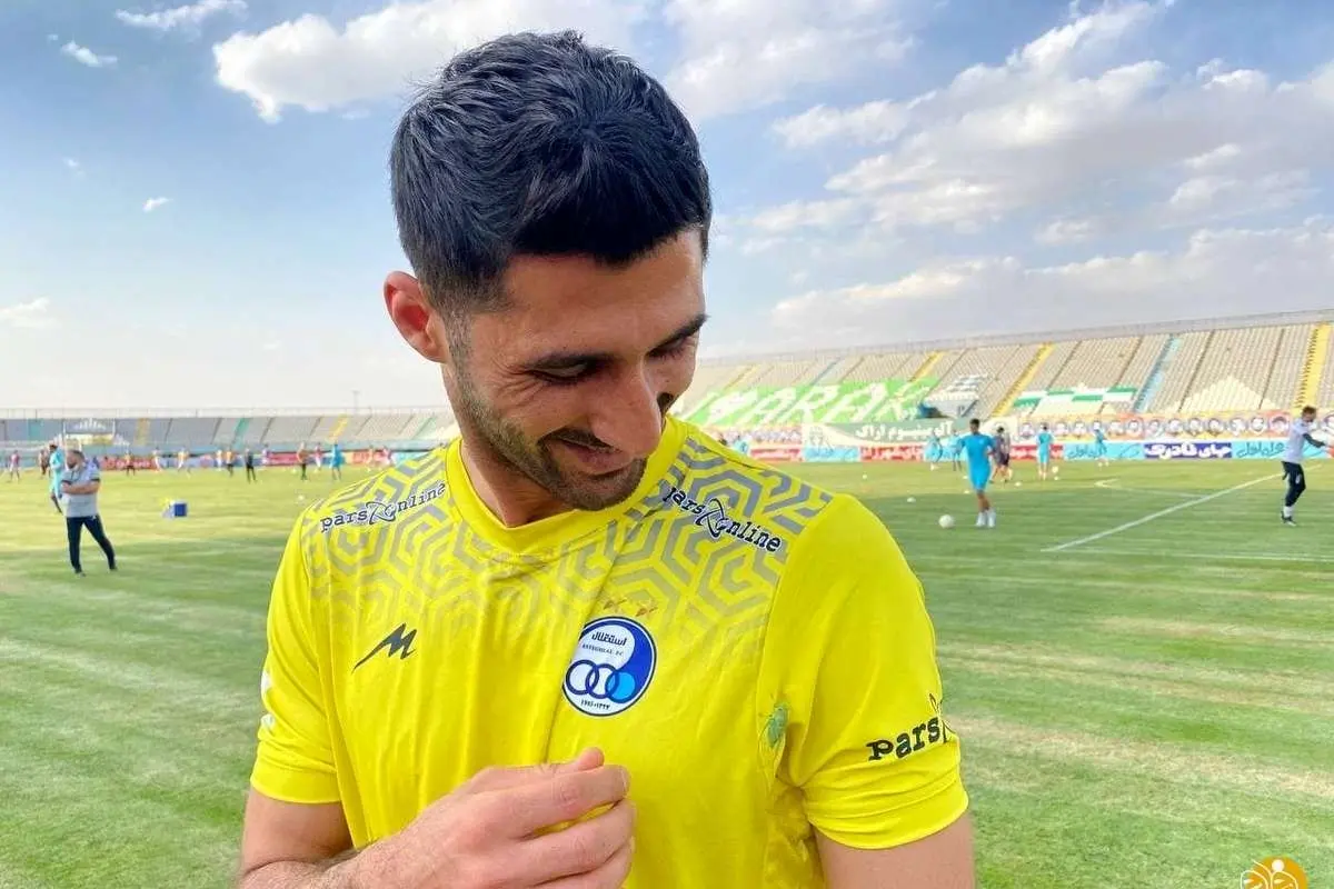 پیشنهاد نجومی تیم لیگ برتری به رشید مظاهری، دروازهبان استقلال