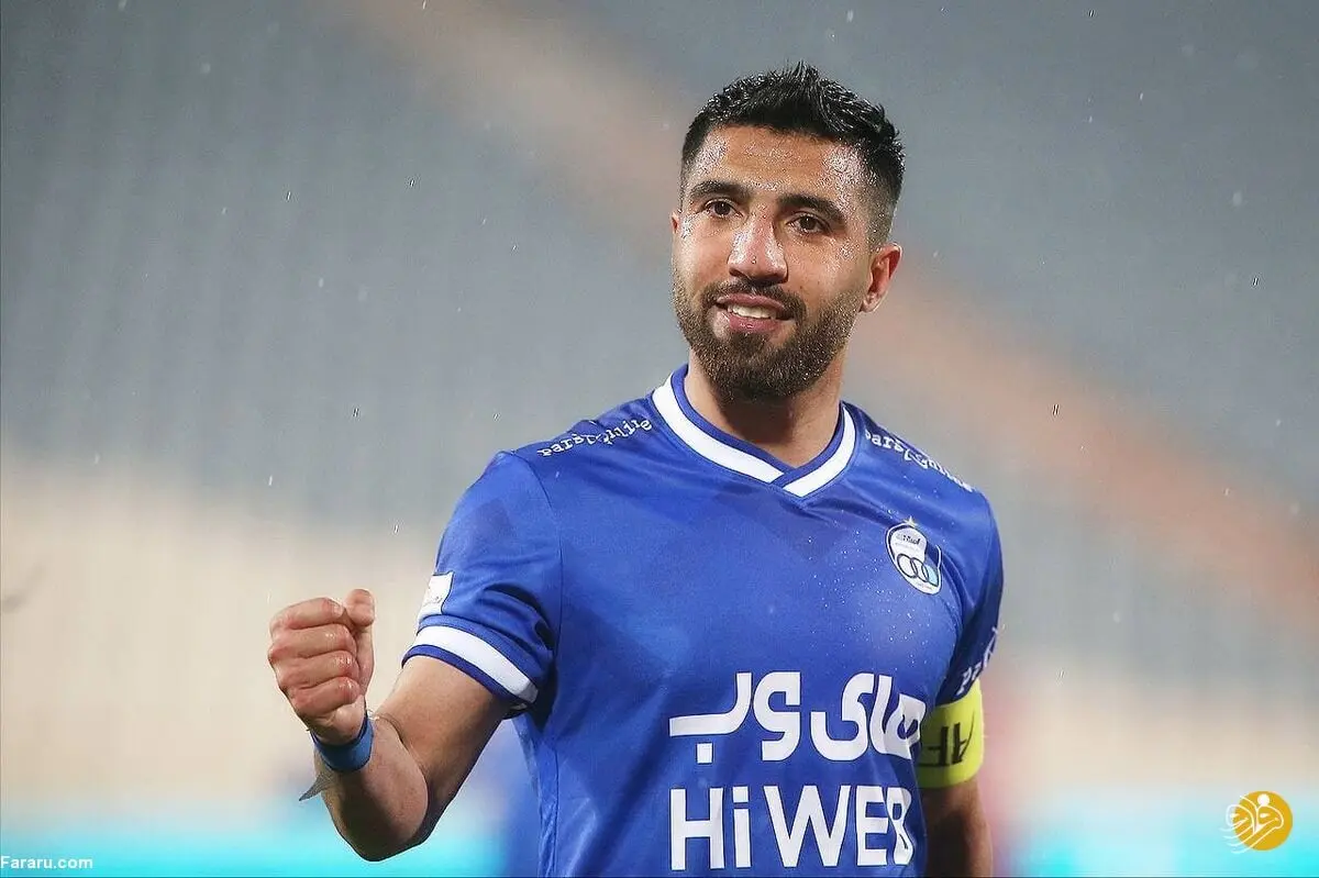 (عکس) فرشید اسماعیلی علیه مدیر استقلال مدرک رو کرد!