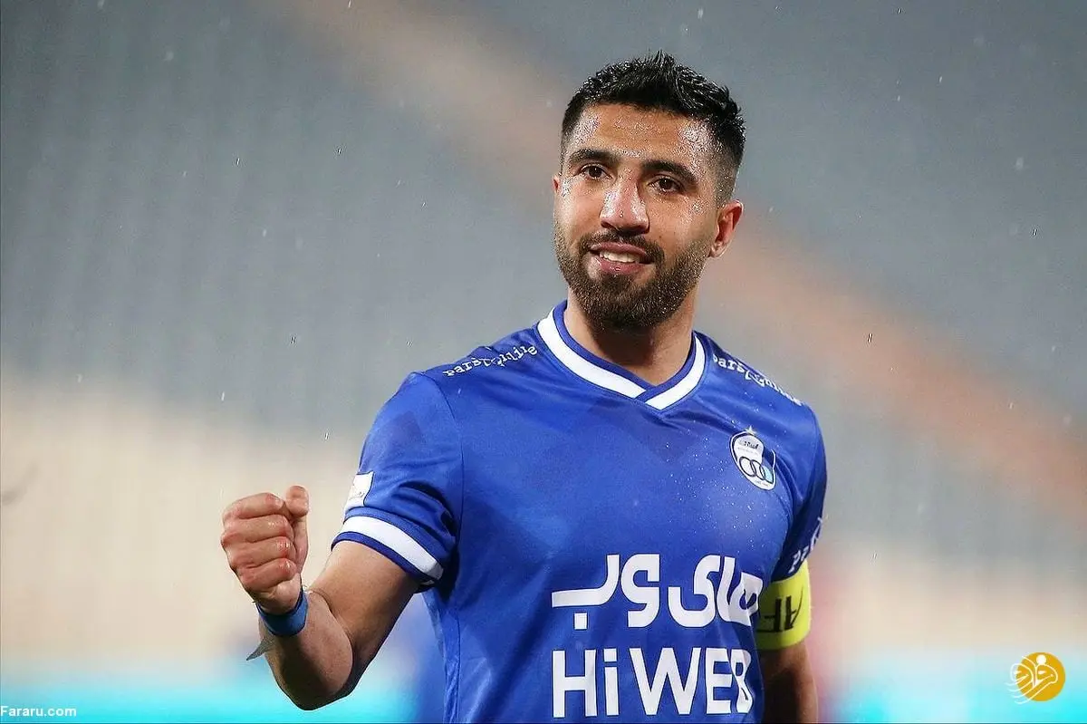 (عکس) فرشید اسماعیلی علیه مدیر استقلال مدرک رو کرد!