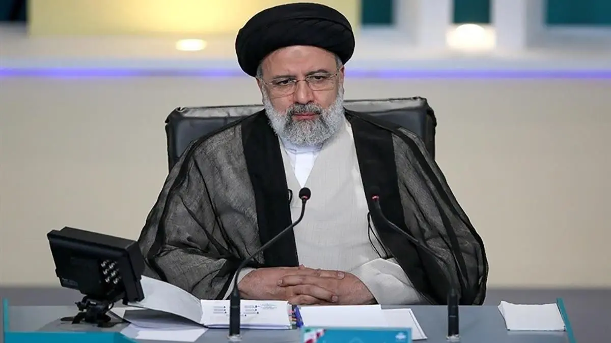 چرا رئیسی هم حاضر نشد در انتخابات، خود را اصولگرا بداند؟
