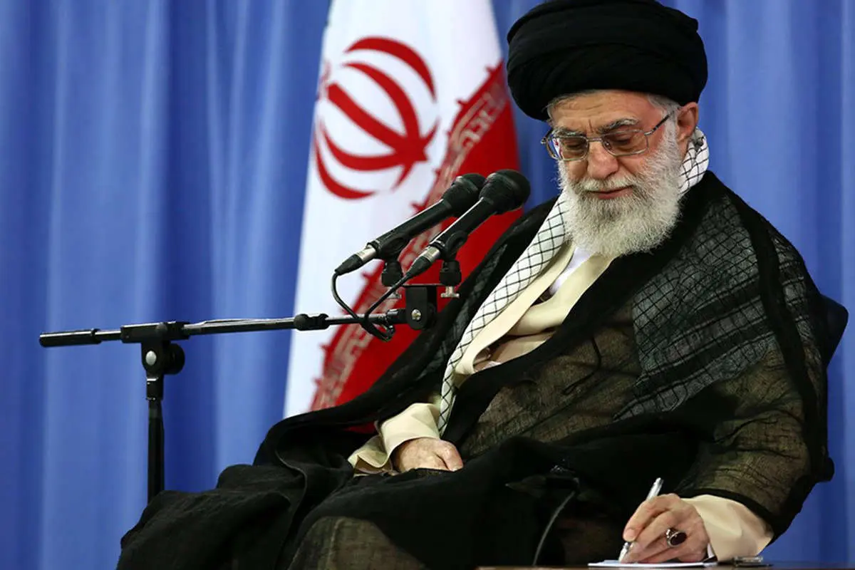 موافقت رهبر انقلاب با استعفای محسن رضایی