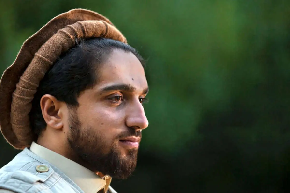 احمد مسعود کجاست؟