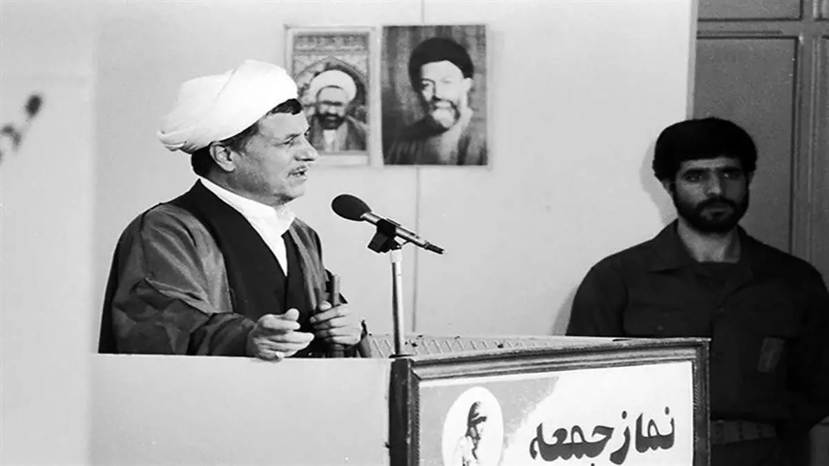 انتقاد جمهوری اسلامی از سانسور هاشمی در هفته دفاع مقدس