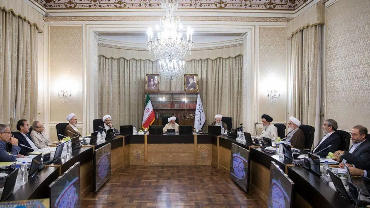شورای نگهبان می‌تواند نماینده مجلس را برکنار کند!