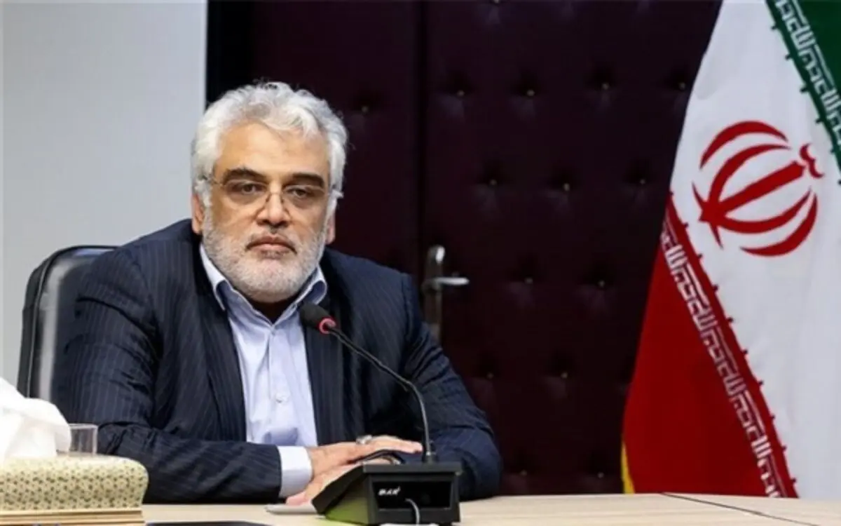 واکنش رییس دانشگاه آزاد به اخراج بیژن عبدالکریمی