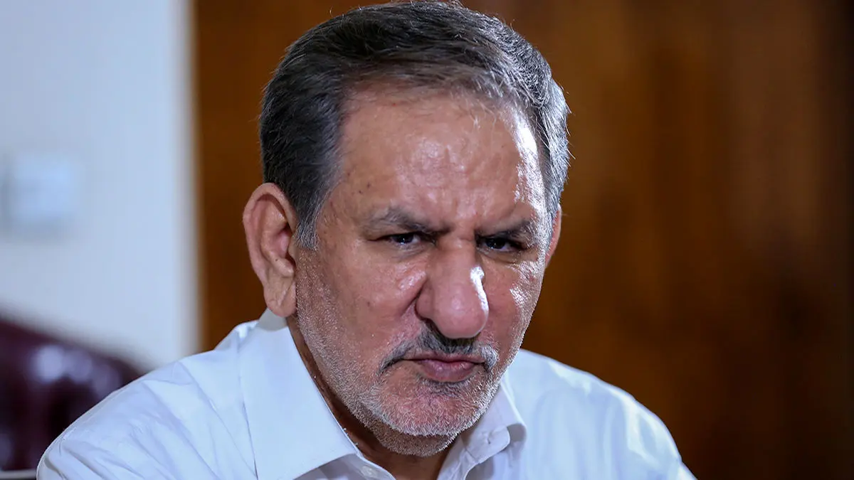 اسحاق جهانگیری از یک نماینده مجلس شکایت کرد