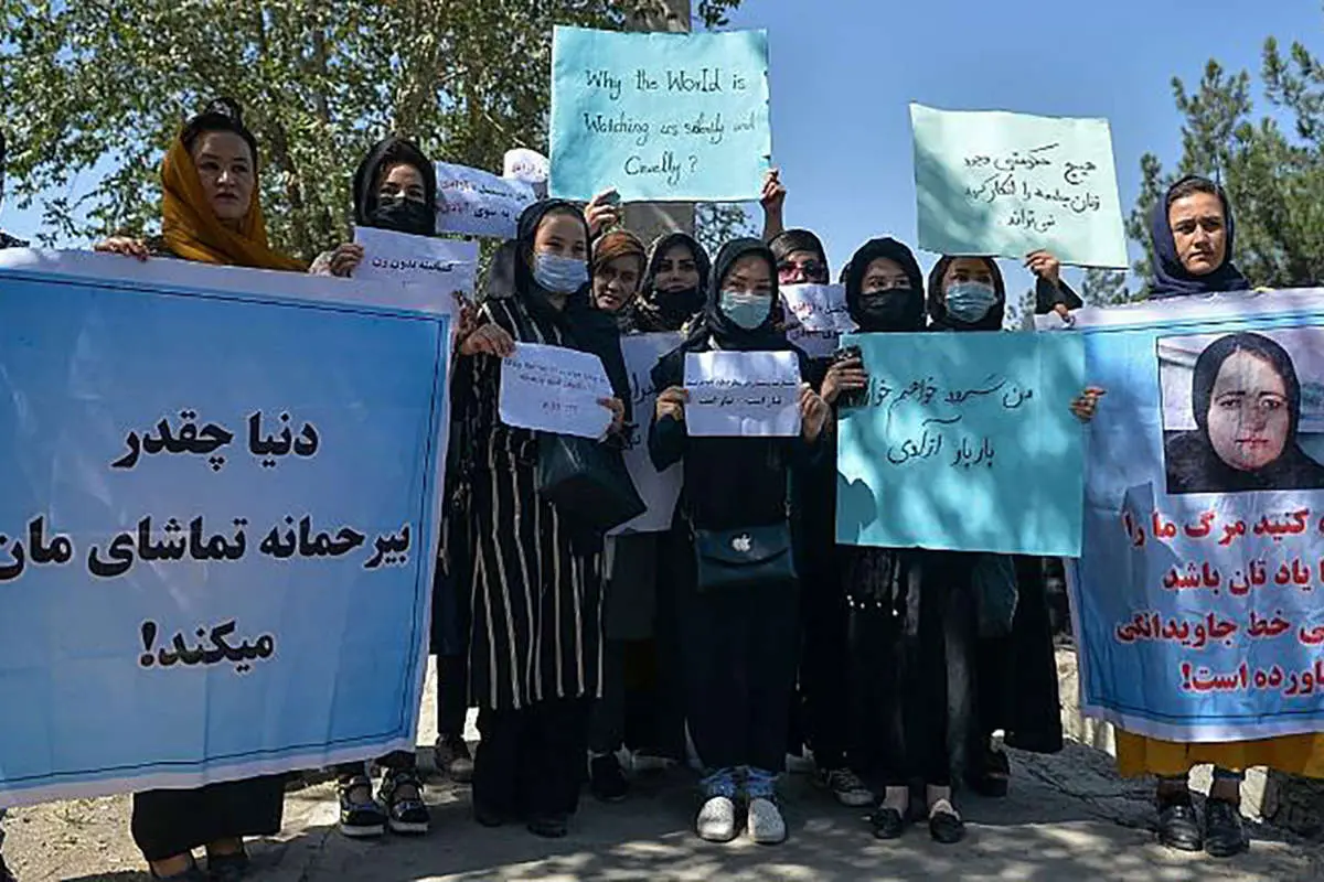 ادامه تظاهرات زنان در کابل با وجود تهدیدهای طالبان