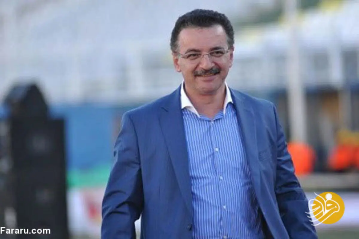 مهاجم چنجالی به چه شکل پنجره تراکتور را بست؟