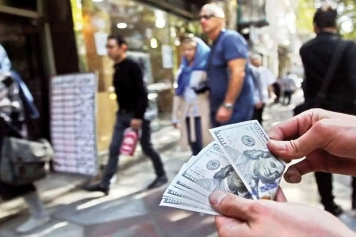 دلار با ورود شبانه گروسی به تهران ارزان میشود؟