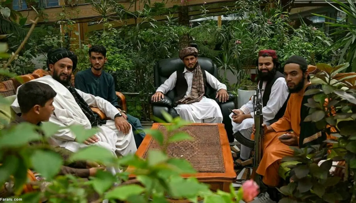 (ویدئو) مانور تبلیغاتی طالبان در خانه مجلل دوستم
