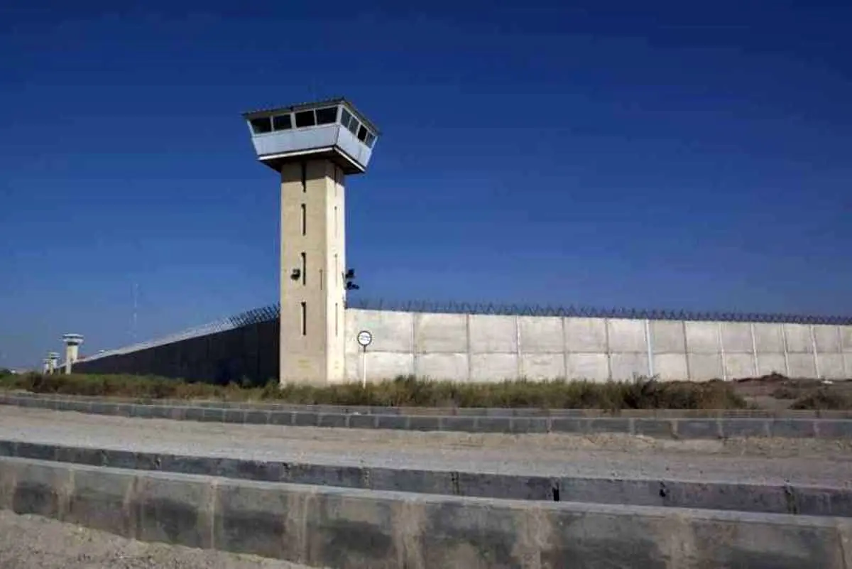 واکنش اداره کل زندان‌های تهران به فوت امیرحسین حاتمی