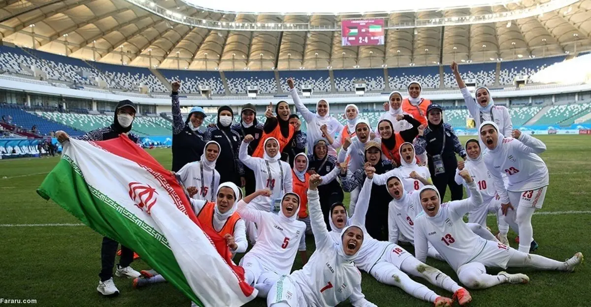 (ویدئو) اشک شوق مادر زهره کودایی دروازه‌بان تیم فوتبال زنان