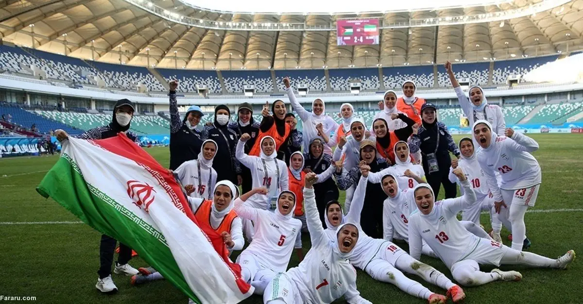 (ویدئو) اشک شوق مادر زهره کودایی دروازه‌بان تیم فوتبال زنان