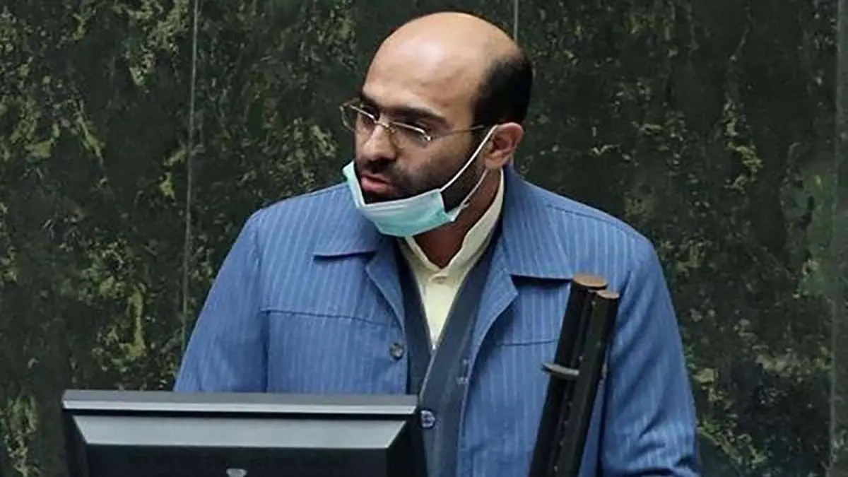 نماینده مجلس: به ونزوئلا نفت دادیم و طلا گرفتیم