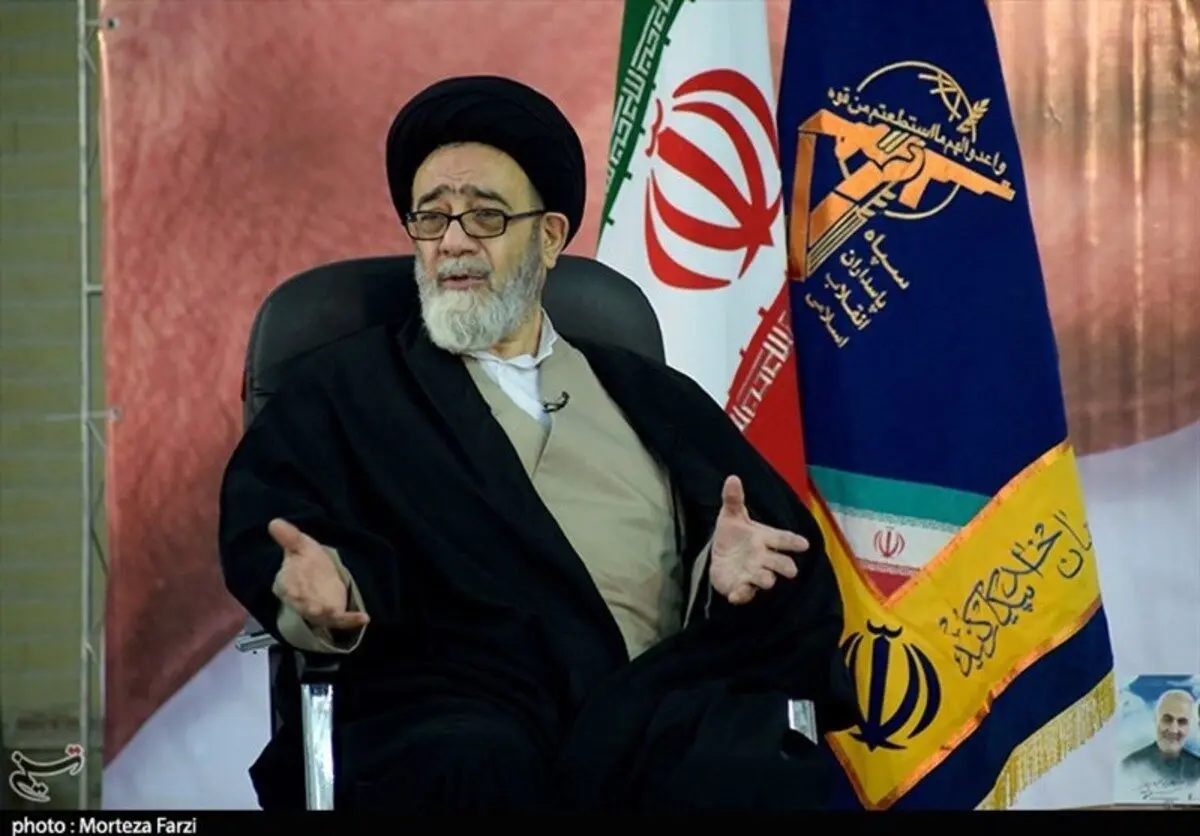 هشدار شدیدالحن امام جمعه تبریز درباره رزمایش ارتش و کشورهای همسایه
