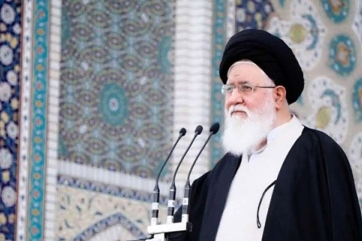 علمالهدی: کسانی که پاسخ توهین به نظام را نمیدهند مصداق نظارهگران کربلا هستند