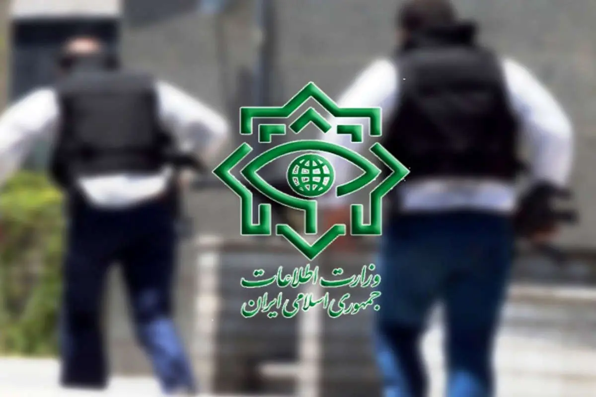 بازداشت مامور جعلی اطلاعات و بیت رهبری