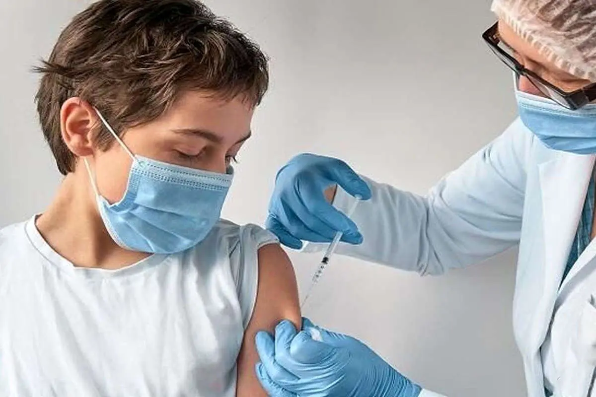 سه میلیون دانشآموز واکسن کرونا تزریق کردند