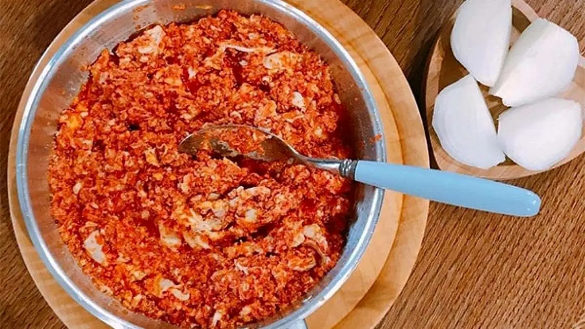 یک املت چهار نفره چند؟