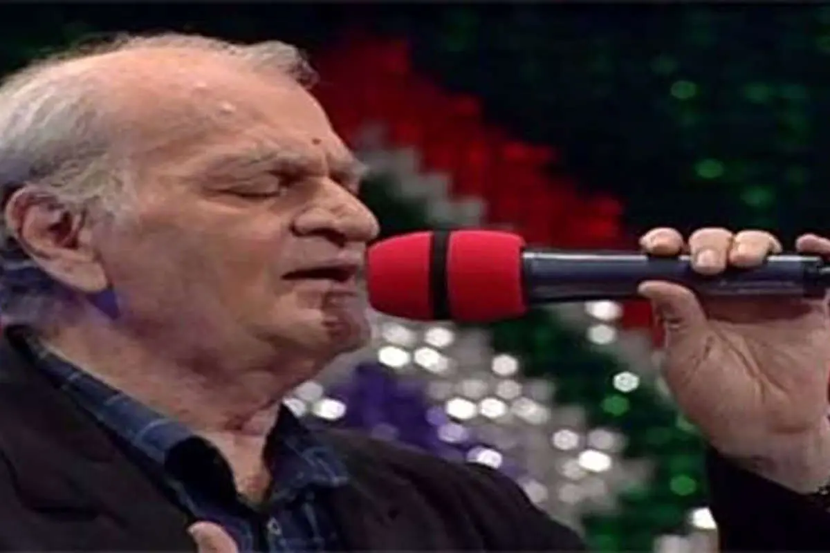 فیلمی از خوانندگی فتحعلی اویسی