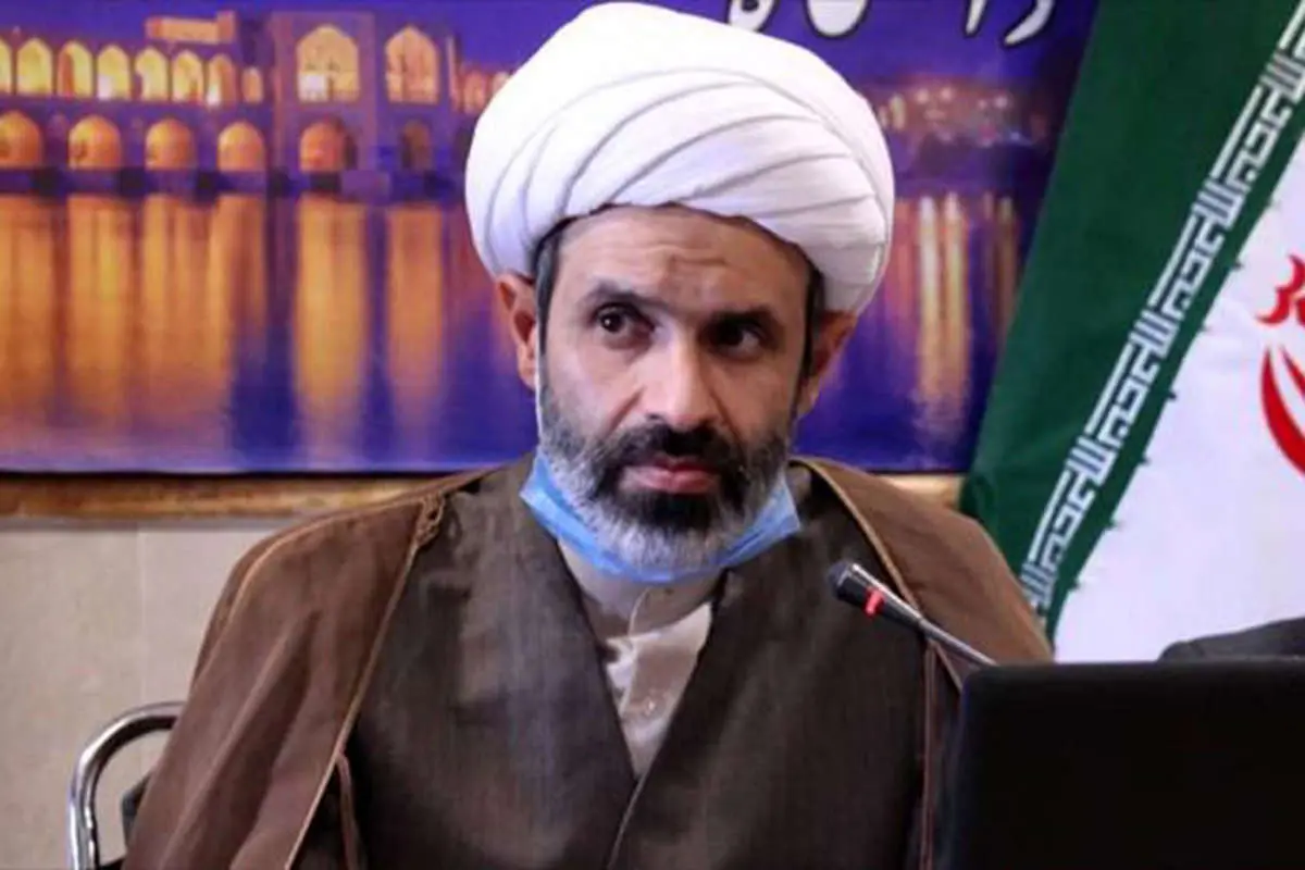 (ویدئو) کشاورزان اصفهانی آقای نماینده را به چالش کشیدند: تا بارون نیاد از اینجا نمیریم