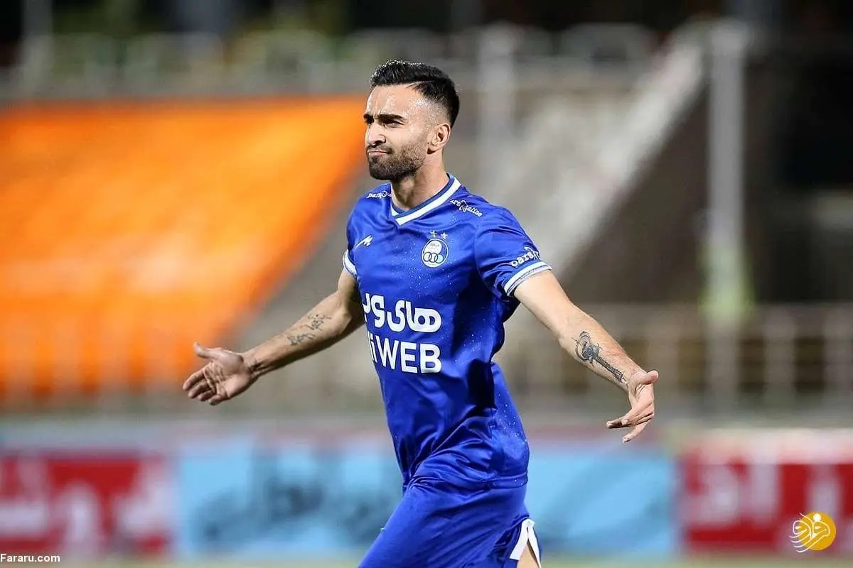 (عکس) کنایه سنگین مهاجم استقلال به پرسپولیس