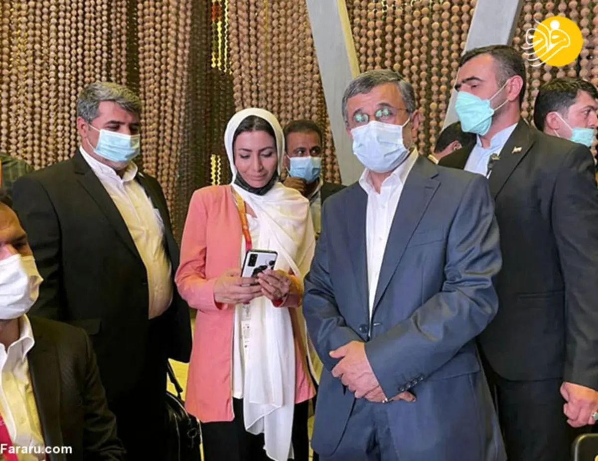 (ویدئو) احمدی نژاد و ادامه اکسپو دبی در هواپیما!
