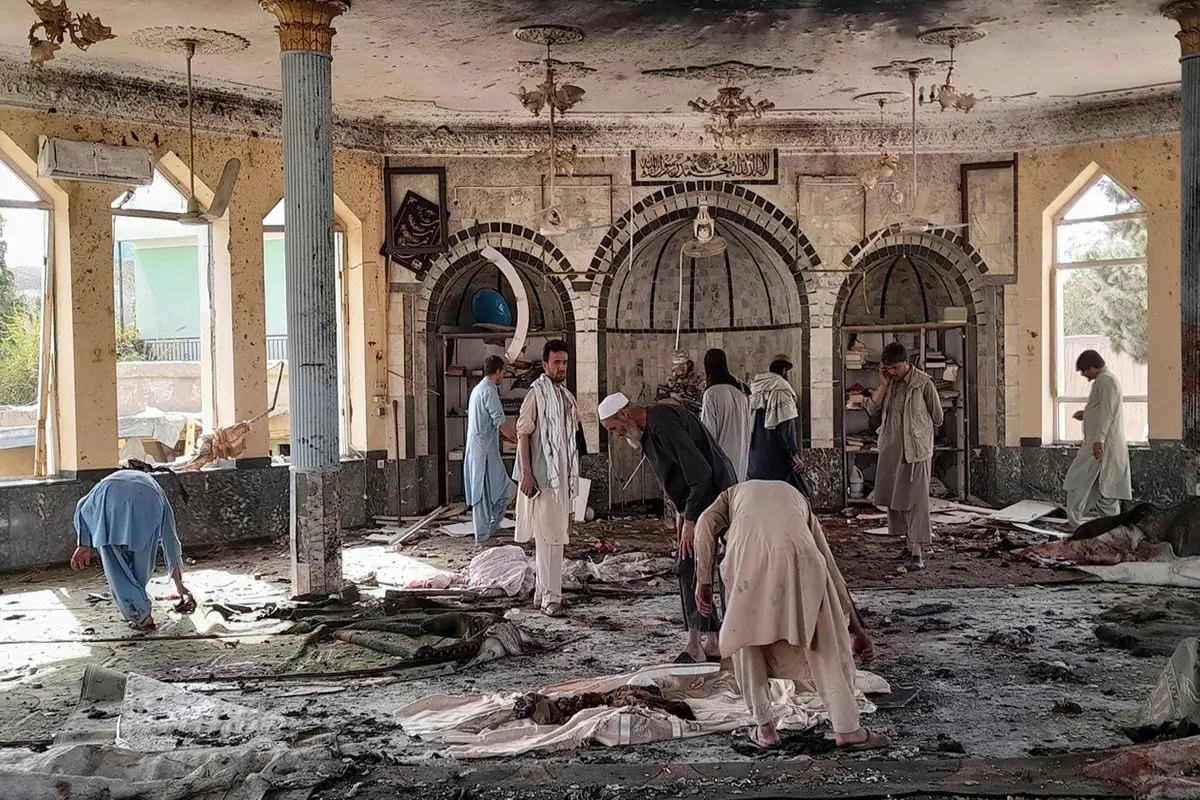 انتقال مجروحان انفجار مسجد قندهار به ایران