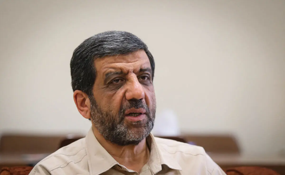 آقای ضرغامی! روی معدن طلا، هویج نمی‌کارند