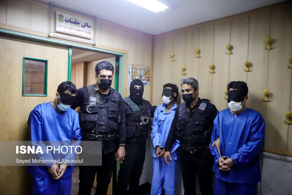 (تصاویر) دستگیری باند سارقان مسلح در مشهد