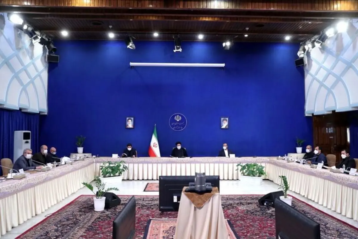 دولت رئیسی نه جناحی است، نه فراجناحی