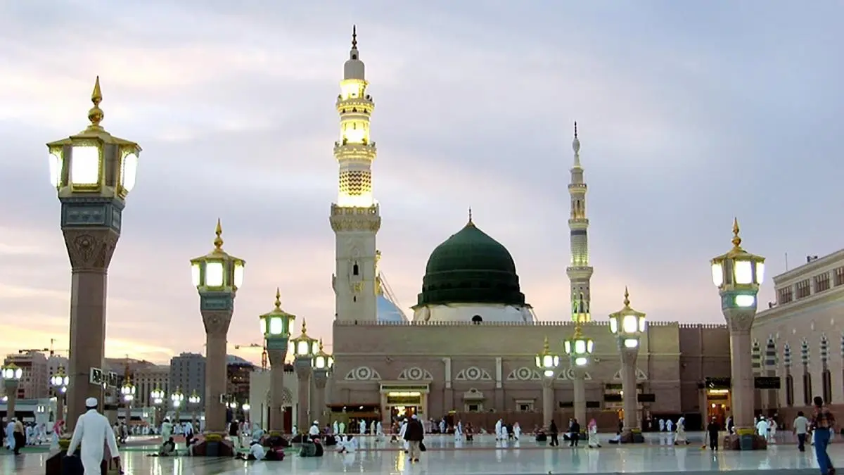 گزارشی از سیره نبوی؛ ۱۲ فصل از زندگی پیامبر خاتم (ص)