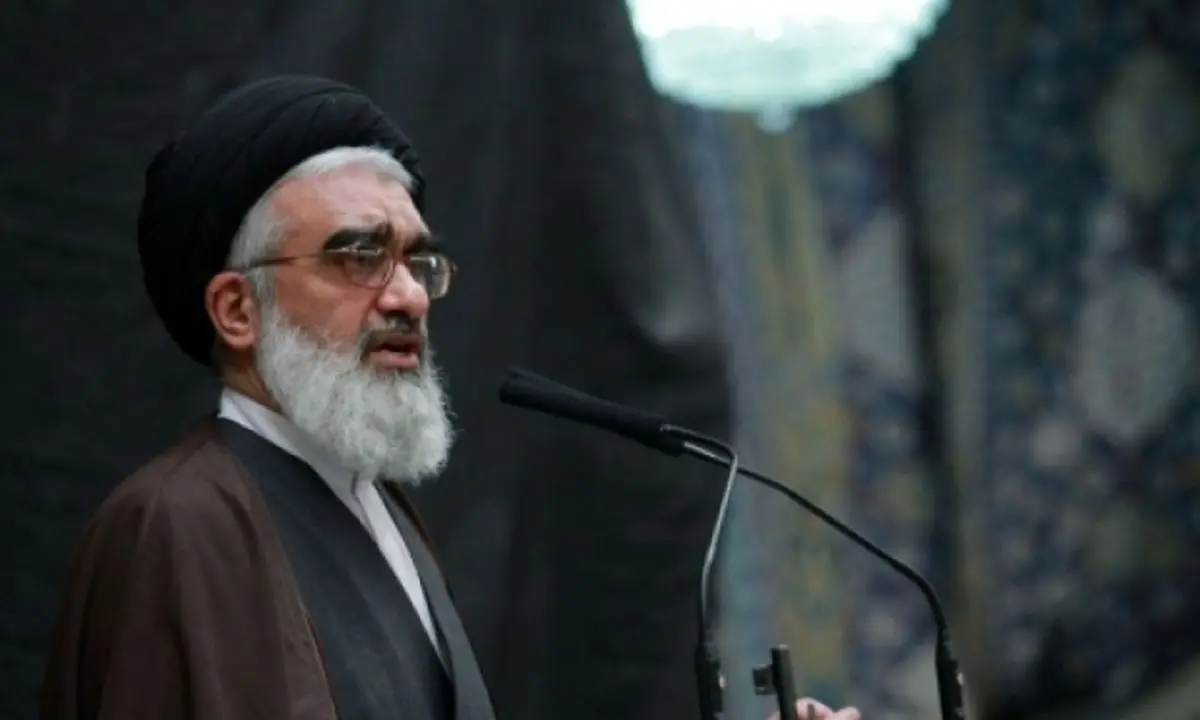 پوشش جوانان مناسب با شهر قم نیست/ سگ گردانی در قم حرام است