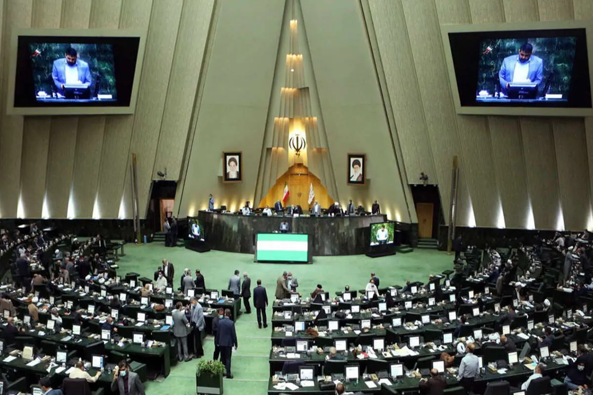 آغاز بررسی طرح صیانت از فضای مجازی در مجلس