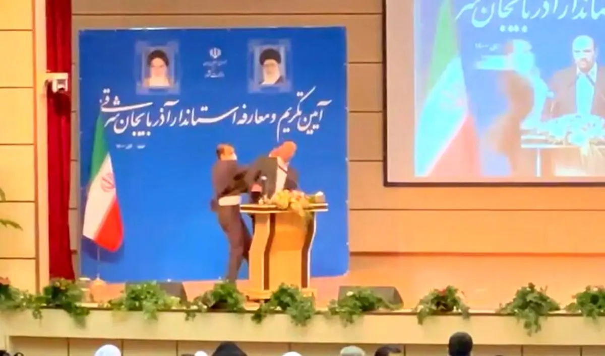 (ویدئو) کتک‌کاری عجیب در مراسم معارفه استاندار آذربایجان‌ شرقی!