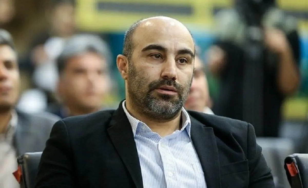 پست محسن تنابنده در واکنش به سیلی خوردن استاندار
